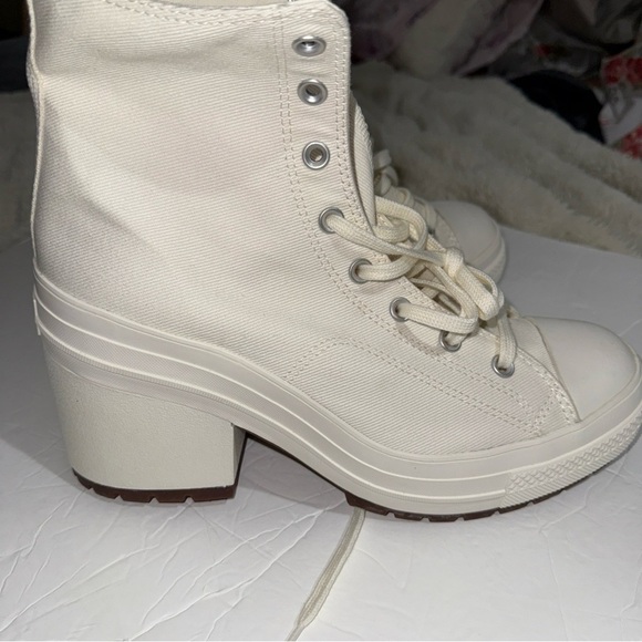 Converse White Heeled Boots - Picture 5 of 11